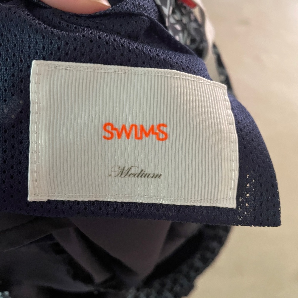 Swims size medium navy short